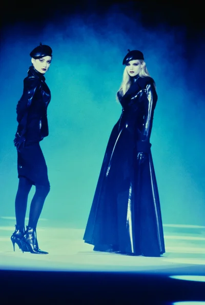 Look 11